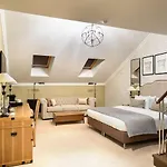 Western Market Square 4* Львів