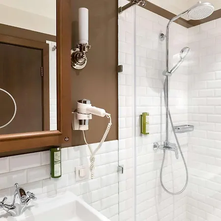 Western Market Square Otel Lviv