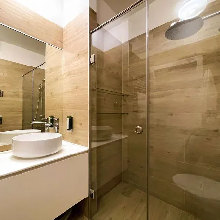 Hotel Western Market Square 4*