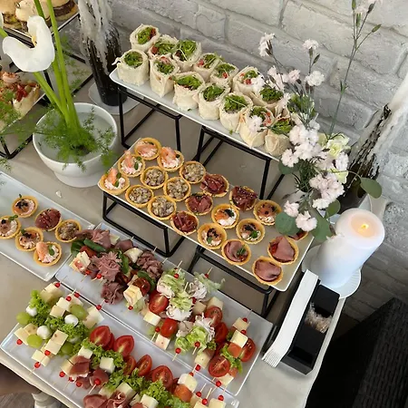 Western Market Square Hotel Lwów