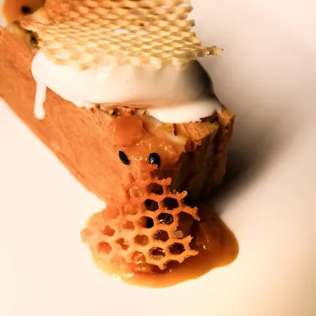 Hotel Western Market Square Lwów