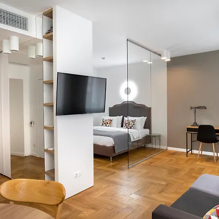 Hotel Western Market Square 4*