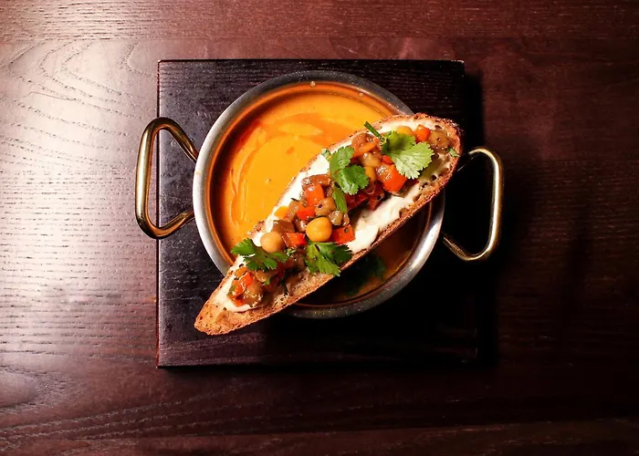 Western Market Square 4*