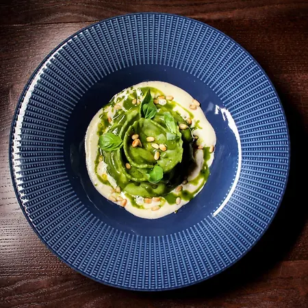 Western Market Square 4* Lviv