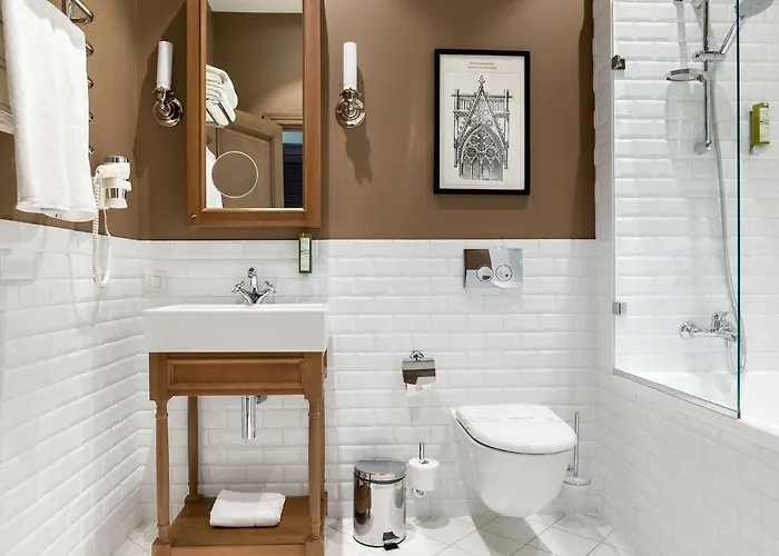 Western Market Square Hotel